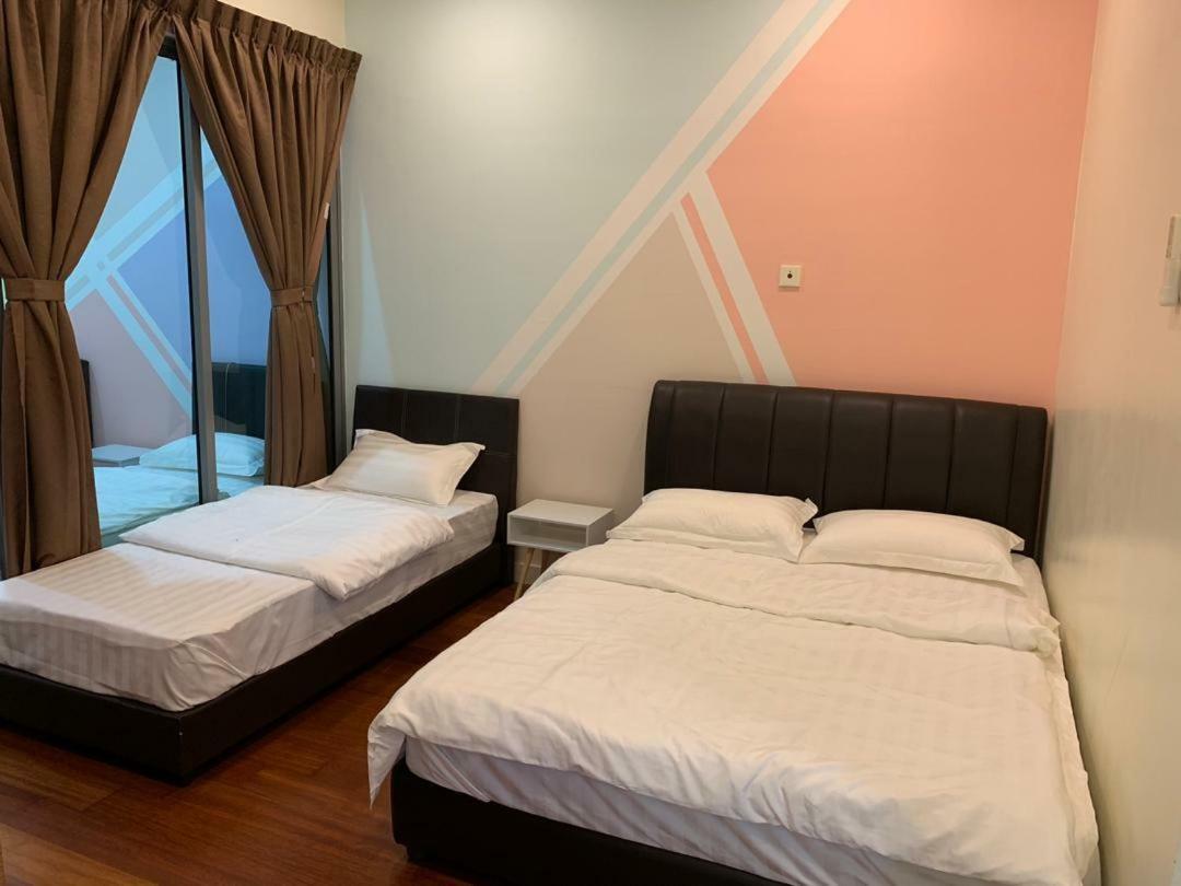Sam 13 - Samantha Lovely Homestay The Loft Imago Apartment Kota Kinabalu