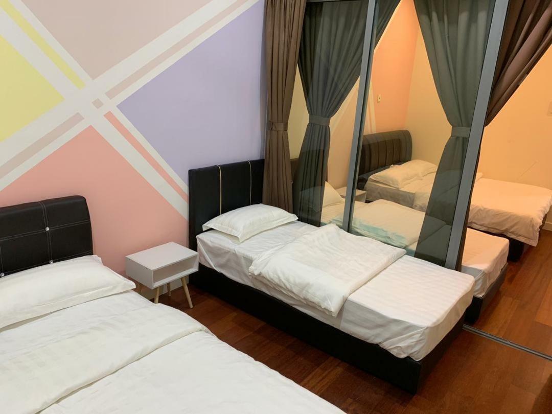 Sam 13 - Samantha Lovely Homestay The Loft Imago Apartment Kota Kinabalu